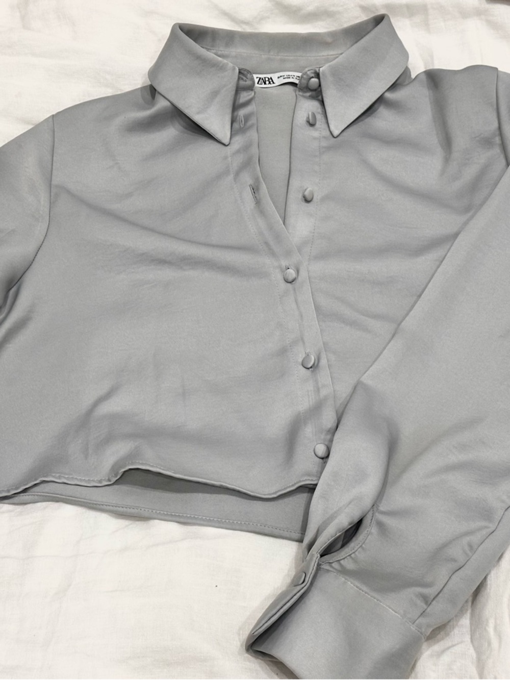 Zara Light Gray Cropped Button-Front Collared Shirt